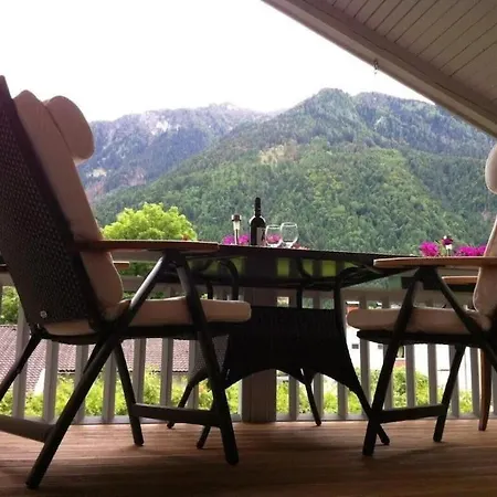 Gemuetliche 75 Qm Mit Balkon Und Blick Auf Das Goldeck, Mit E-ladestation *
